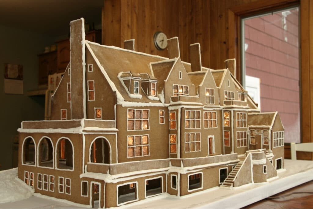 Patrick Mulcahy Creates Artistry With Lights, Music, and Gingerbread